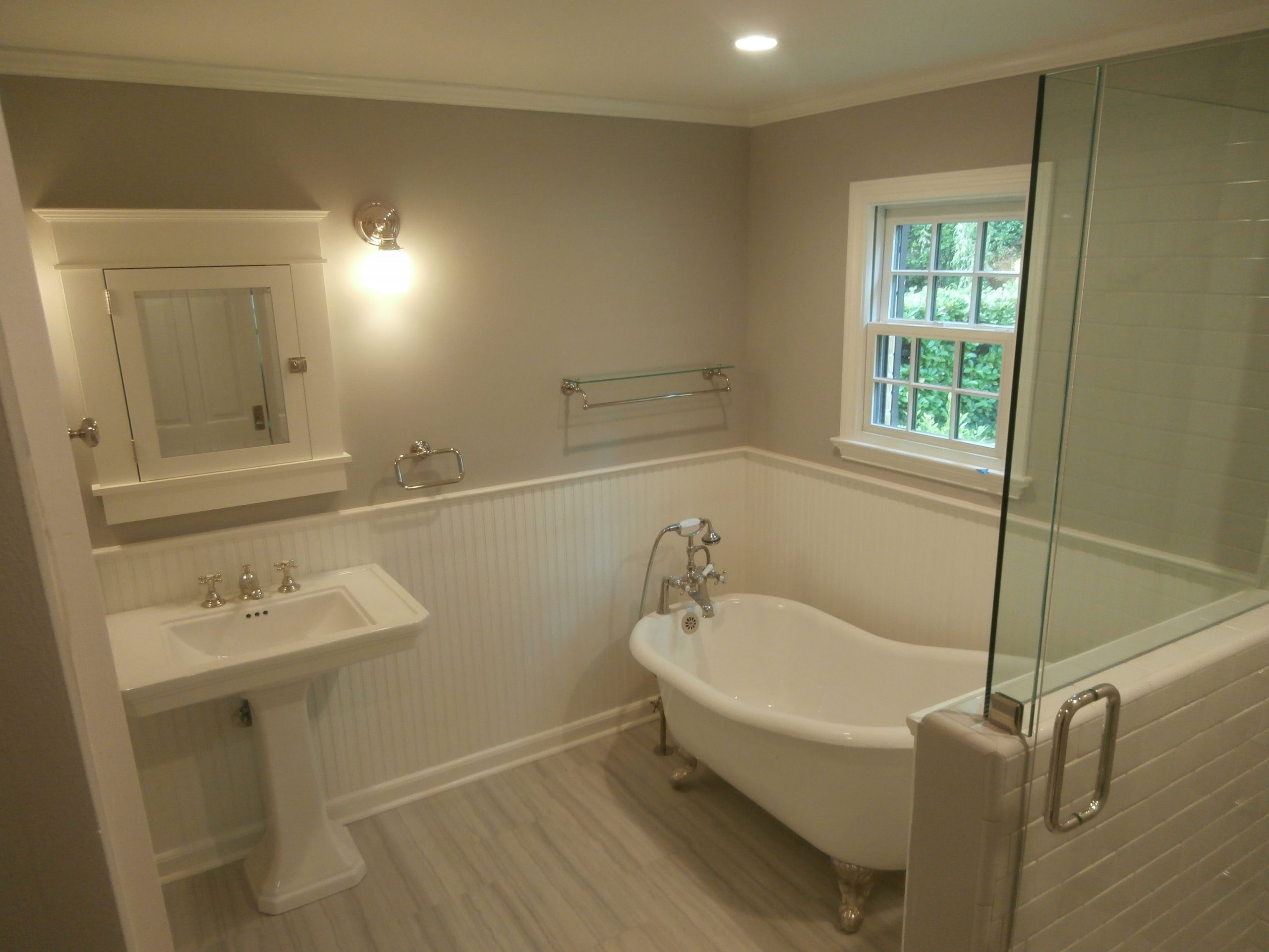 Bathroom – E
